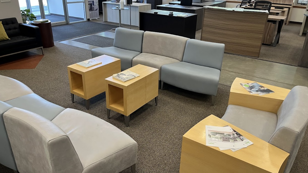 Flexible Utility seating and comfortable guest chair