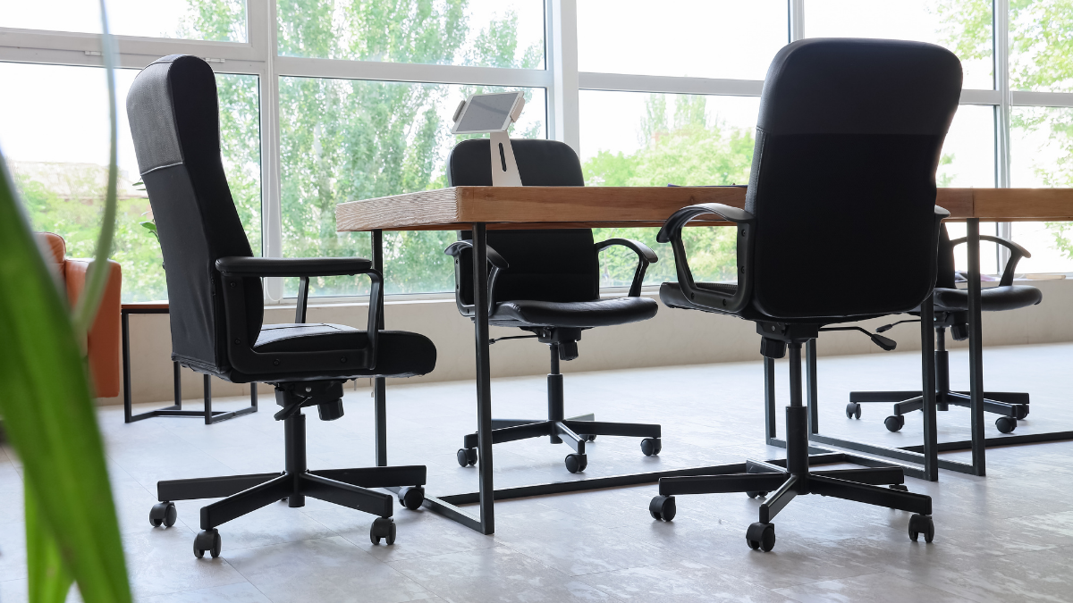 Pre owned office chairs for spring office upgrades ergonomic refurbished seating
