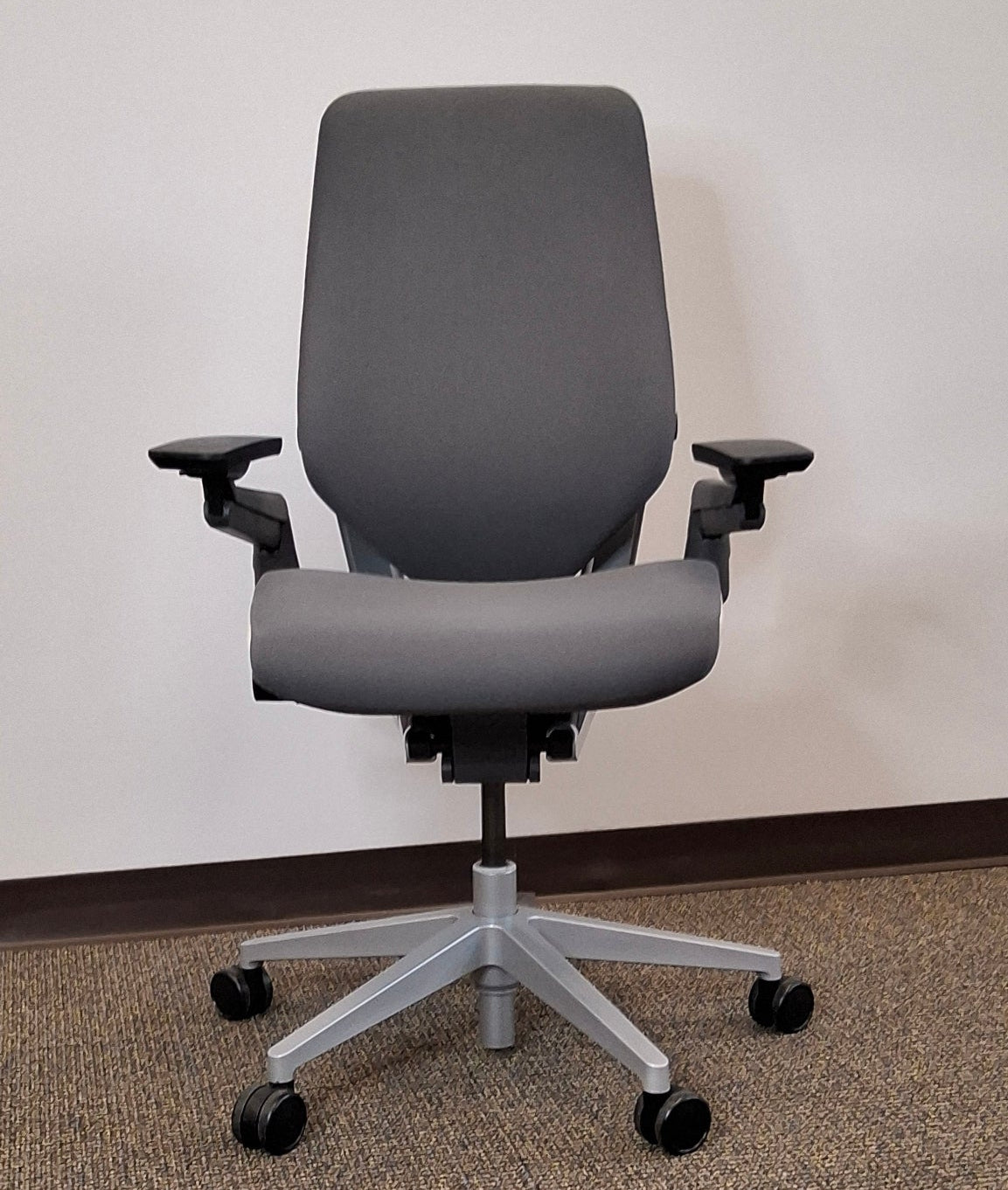 Task Exec Chair Steelcase Gesture Task/Executive Chair – RjFurniture