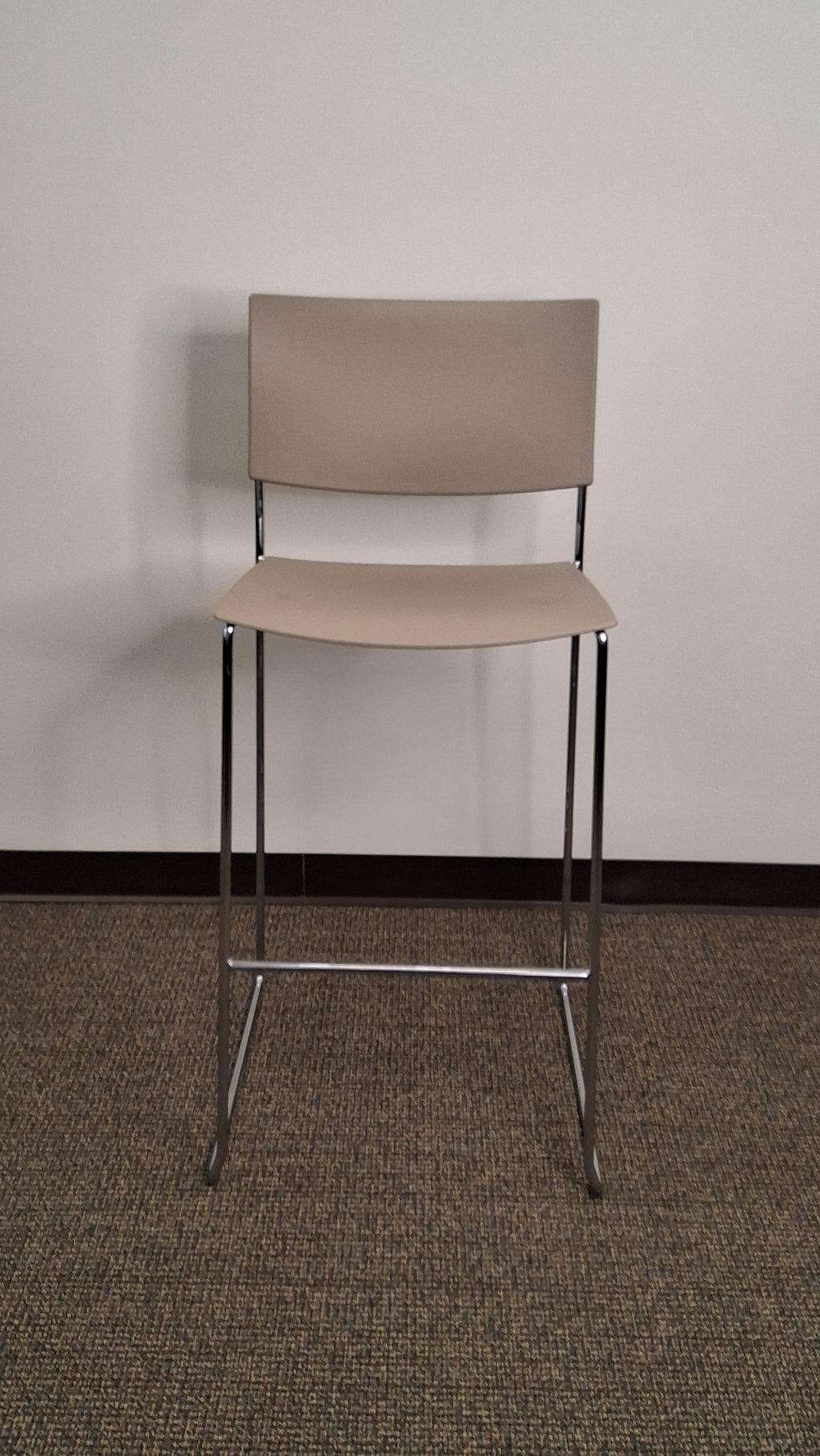 Andreu World Sit Collection Stools Chair