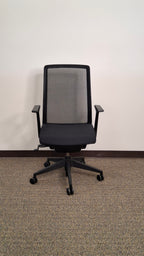 Haworth Very Conference Chair
