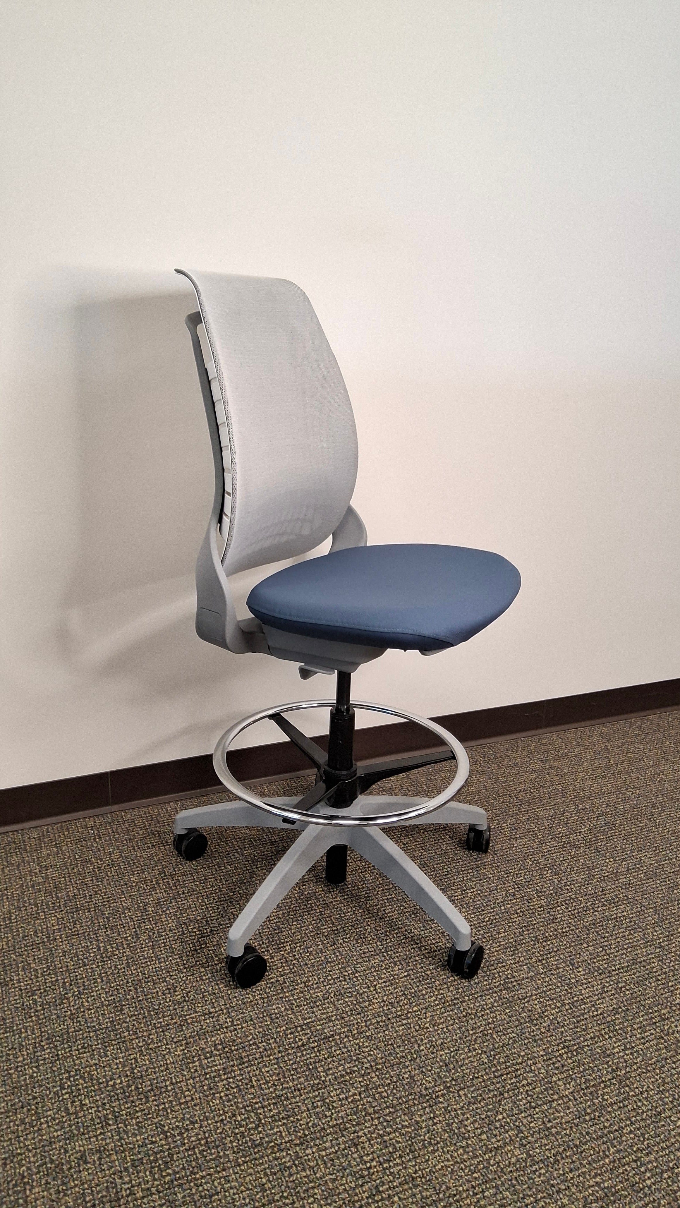 Allsteel Mimeo Stools Chair