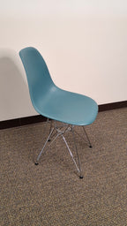 Eames Herman Miller Guest/Side Chair