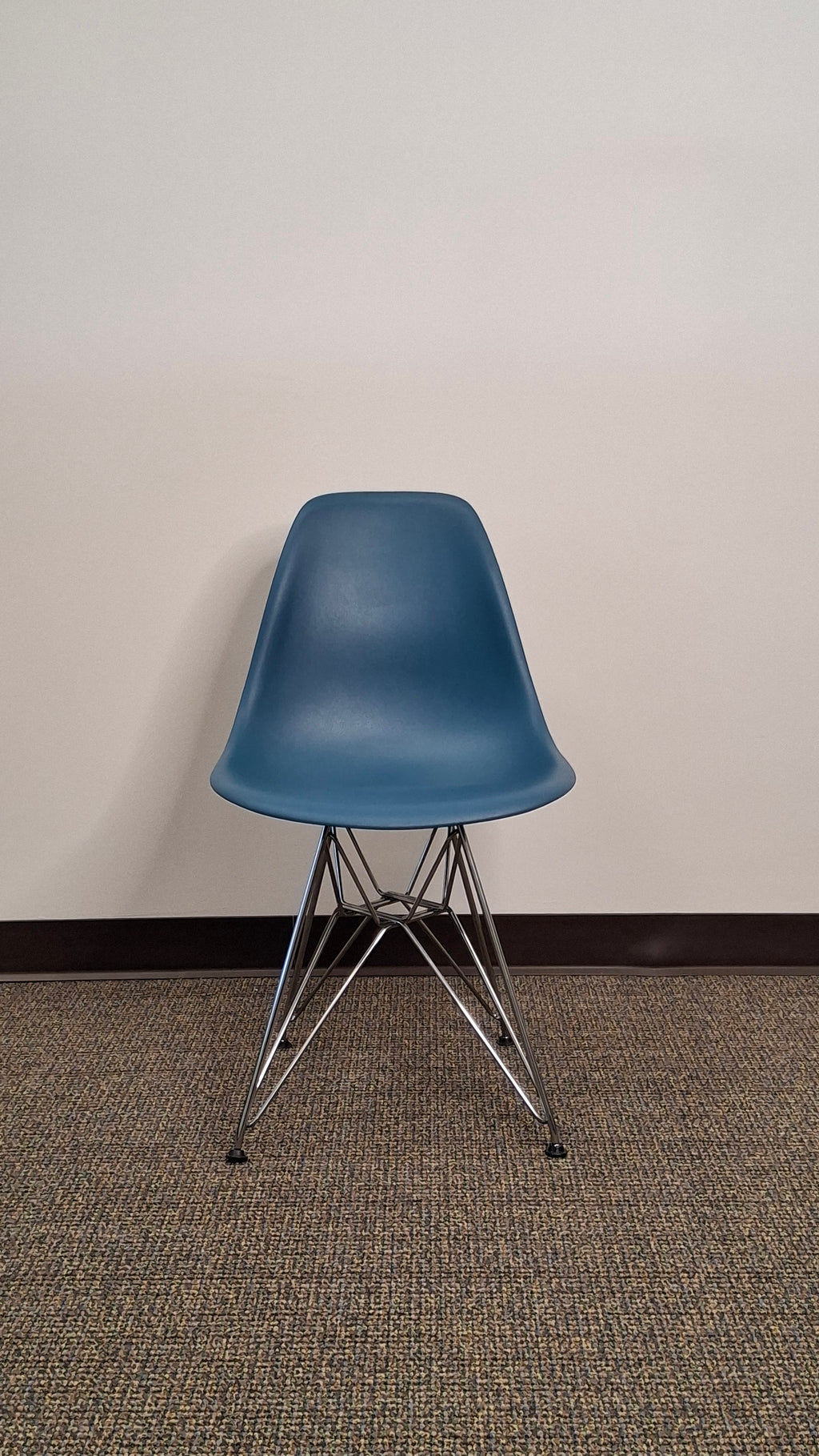 Herman Miller Eames Guest/Side Chair