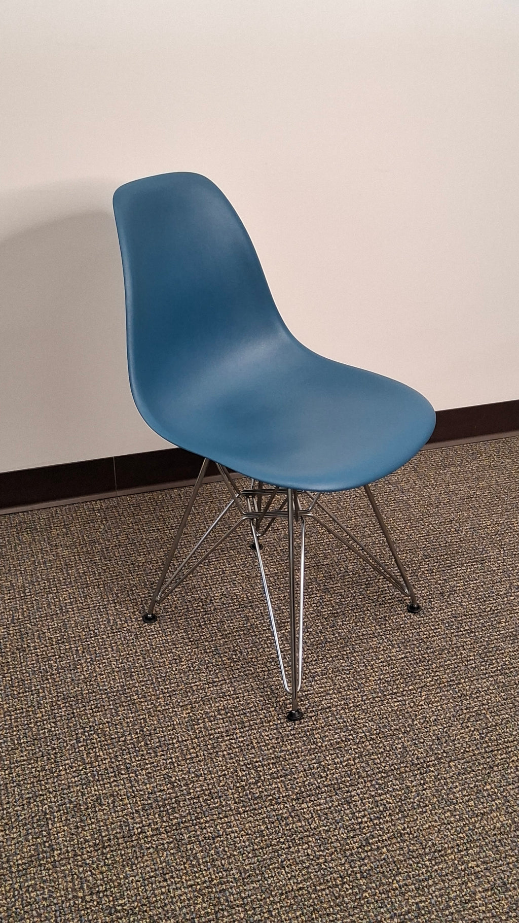 Herman Miller Eames Guest/Side Chair