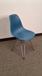 Herman Miller Eames Guest/Side Chair