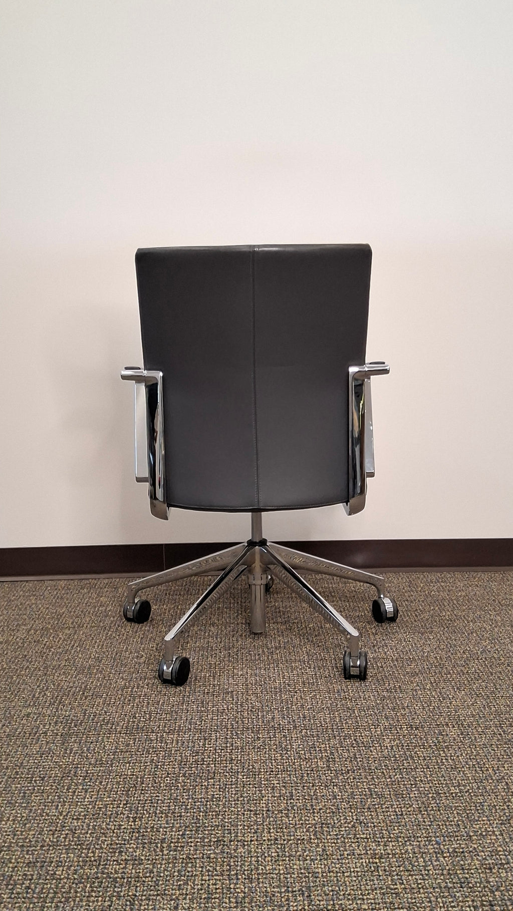 Stylex Sava Task/Conference Chair