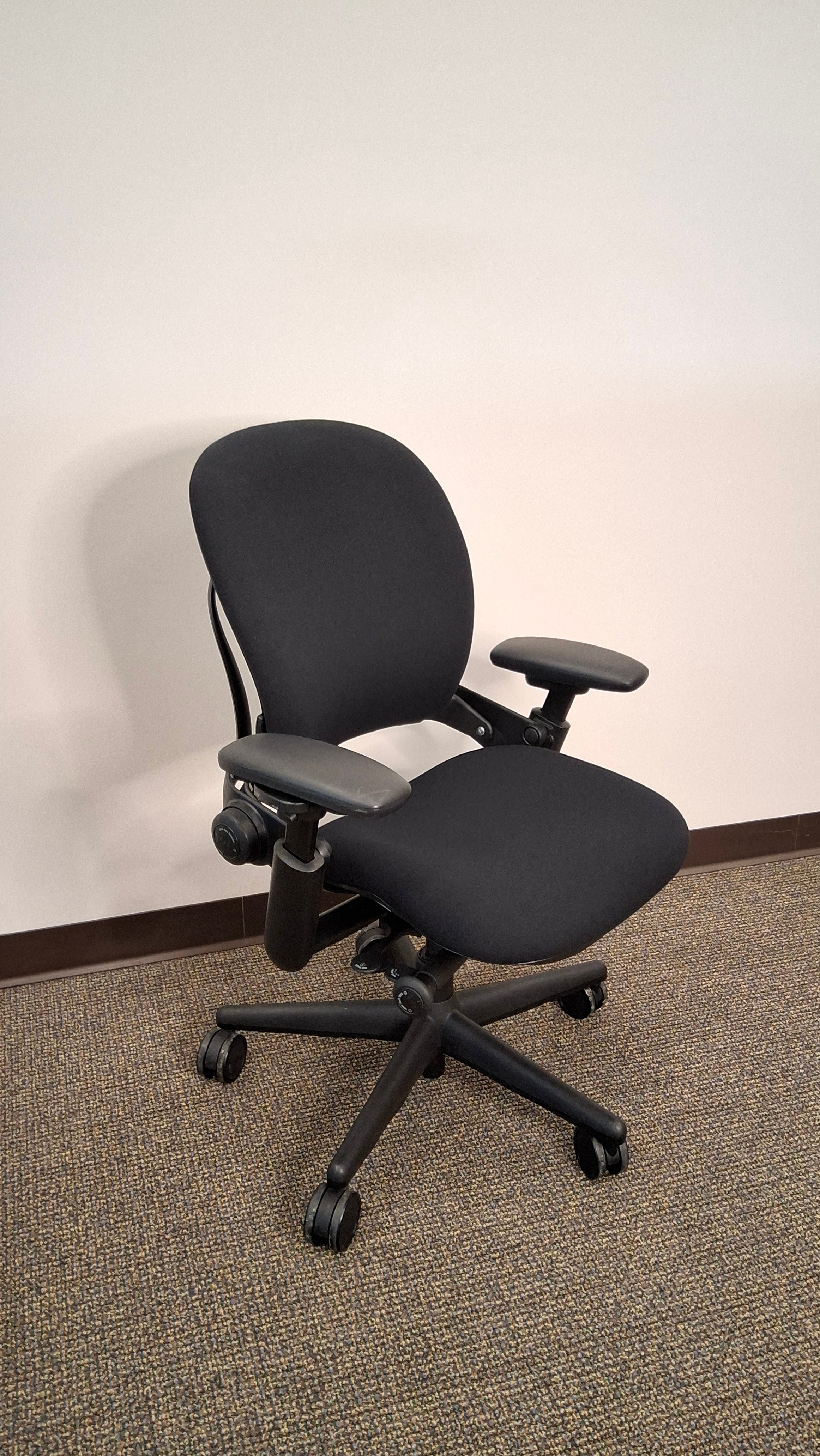 Steelcase Leap V1 Task/Executive Chair