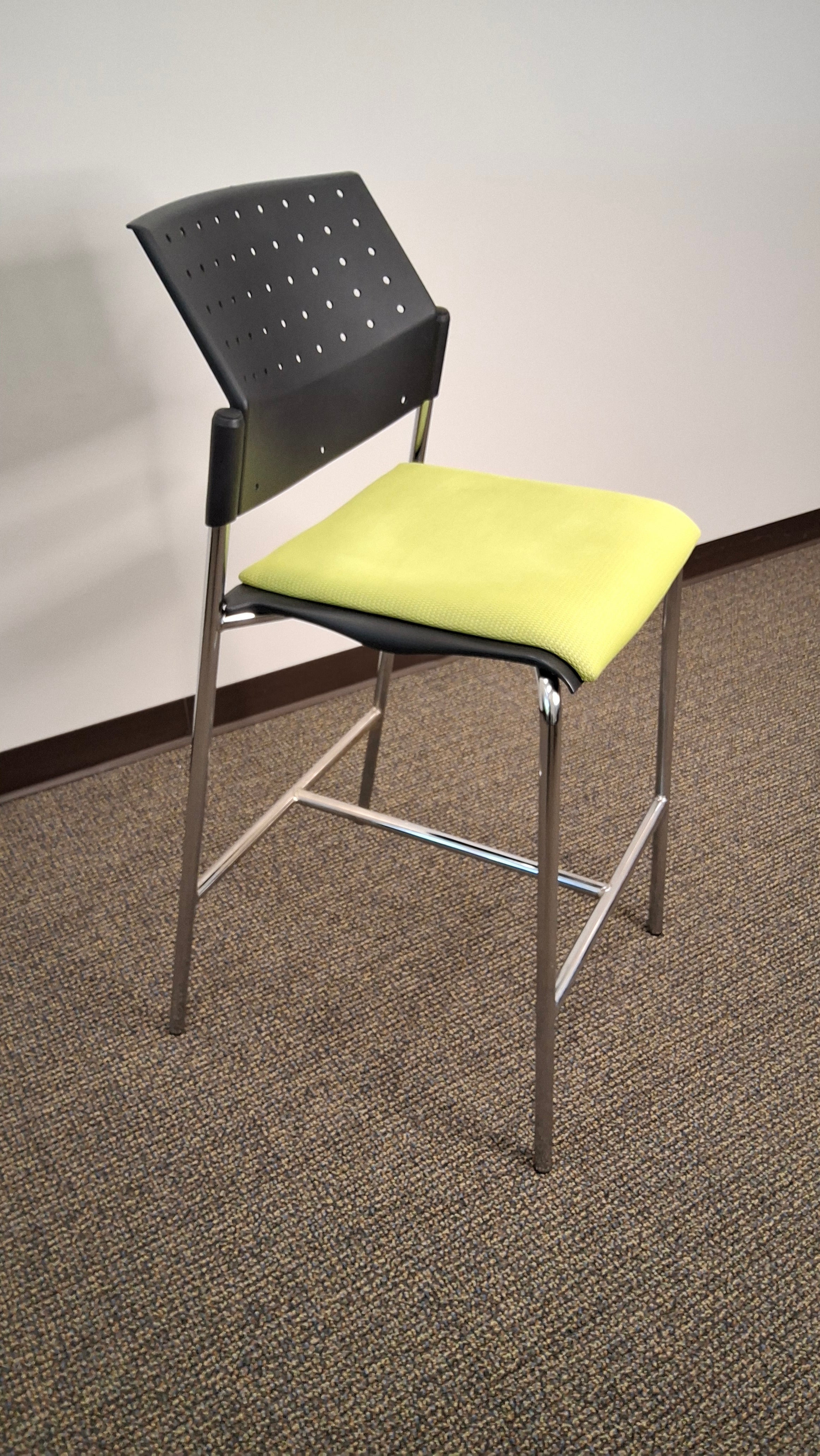 Global Sonic Stools Chair