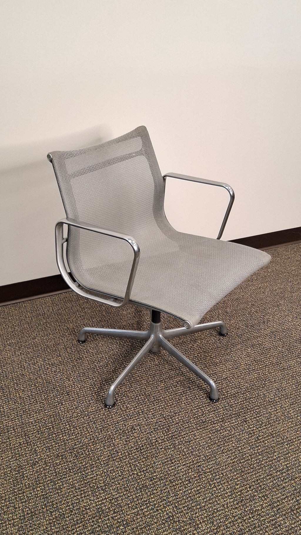 Herman Miller Eames Guest/Side Chair