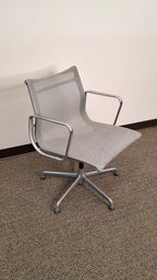 Herman Miller Eames Guest/Side Chair