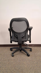 BodyBilt Sola Task/Executive Chair