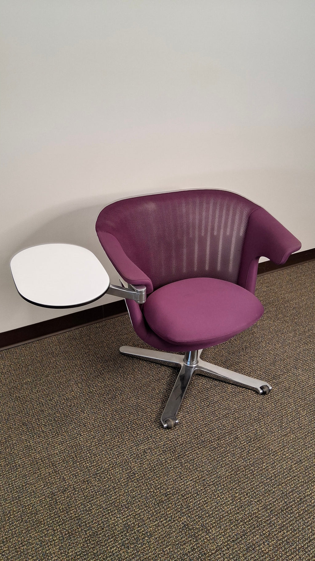 Steelcase i2i Lounge Chair