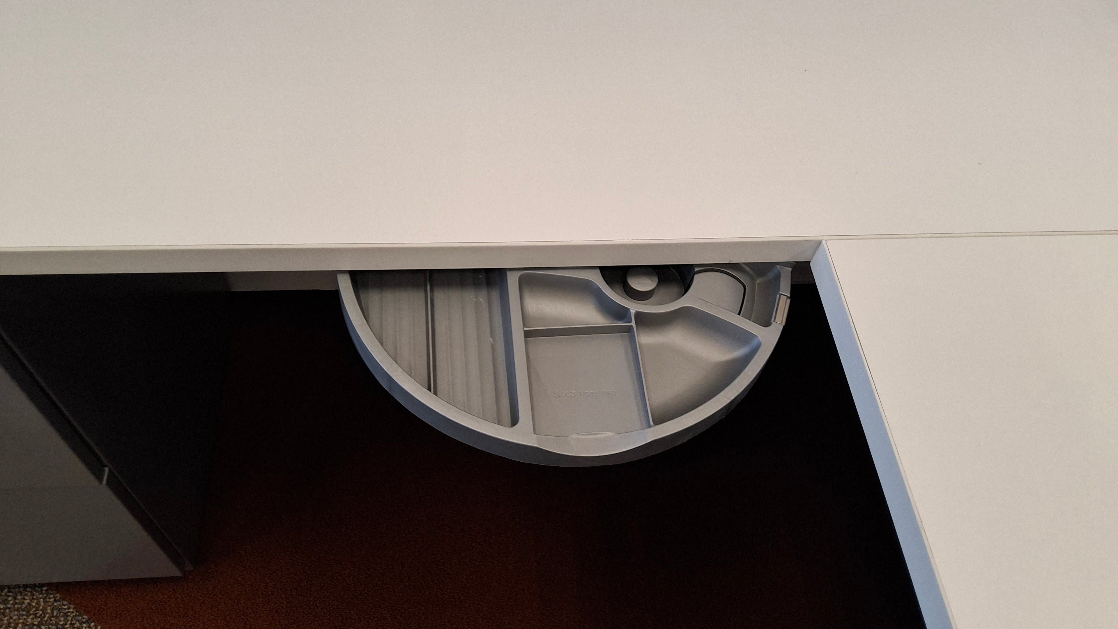 Steelcase Avenir Cubicles