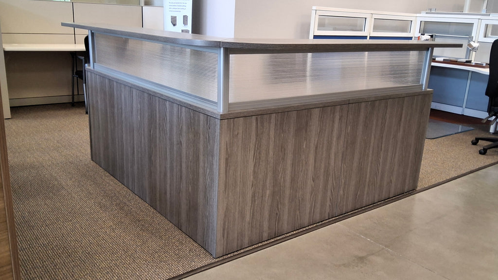 L-Shaped Reception New