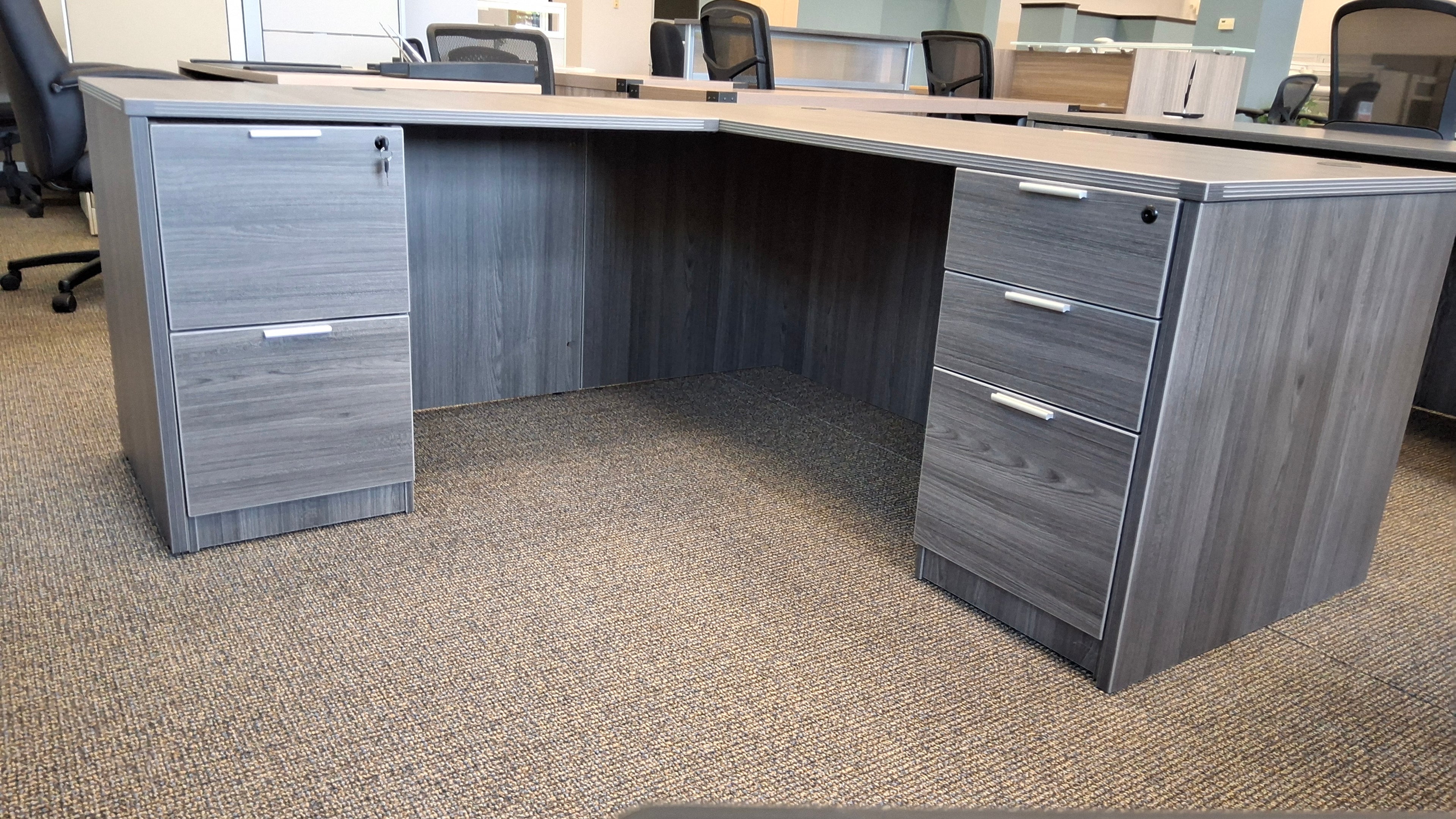 i5 Industries Kai L-Shaped Desk New