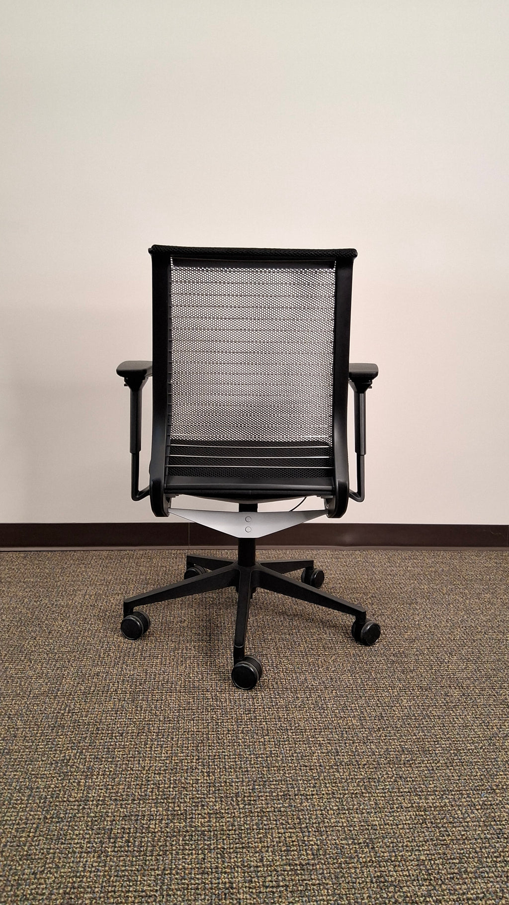 Steelcase Think V1 Task/Executive Chair