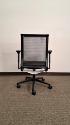 Steelcase Think V1 Task/Executive Chair
