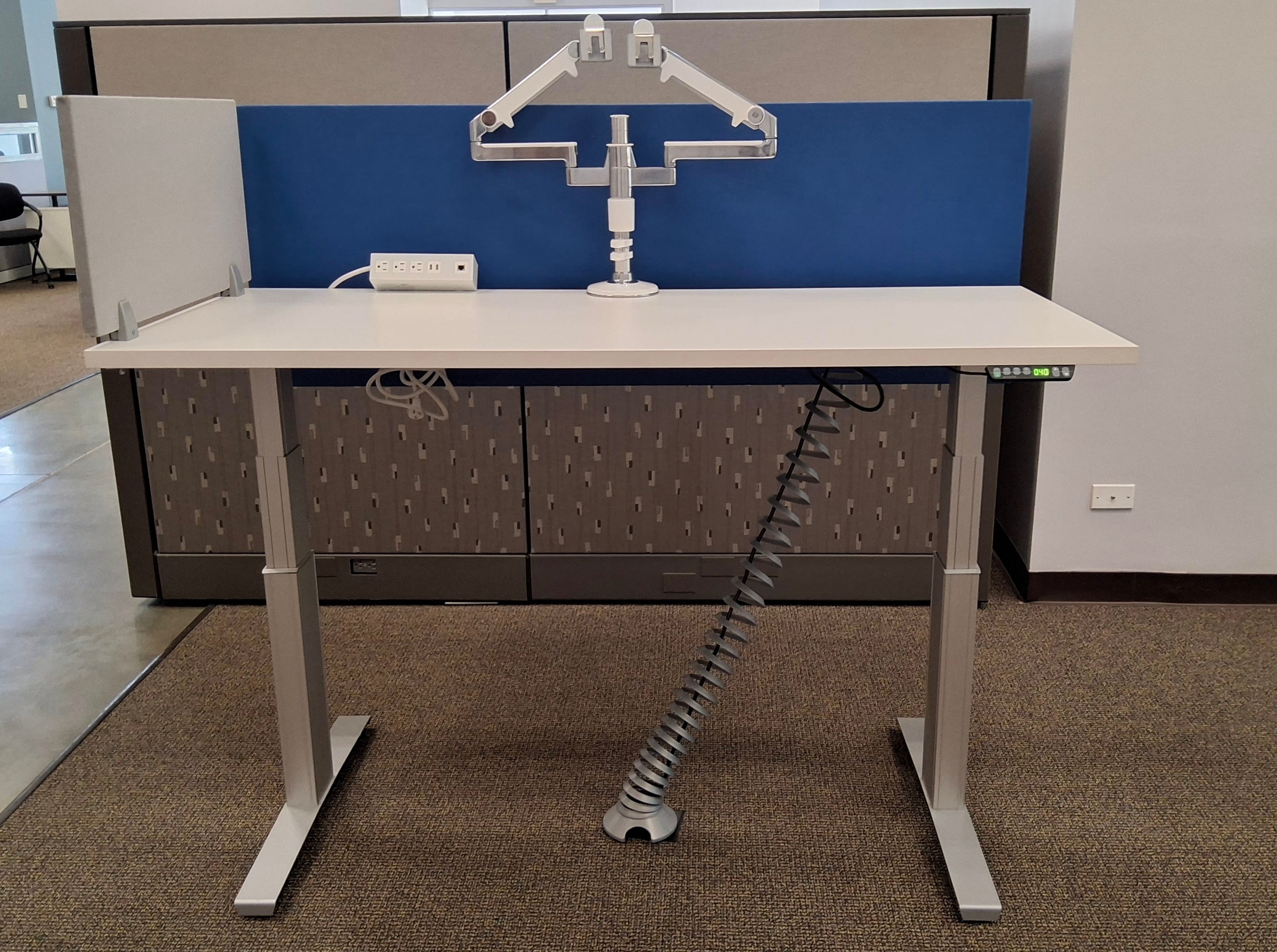 Sit-Stand Table