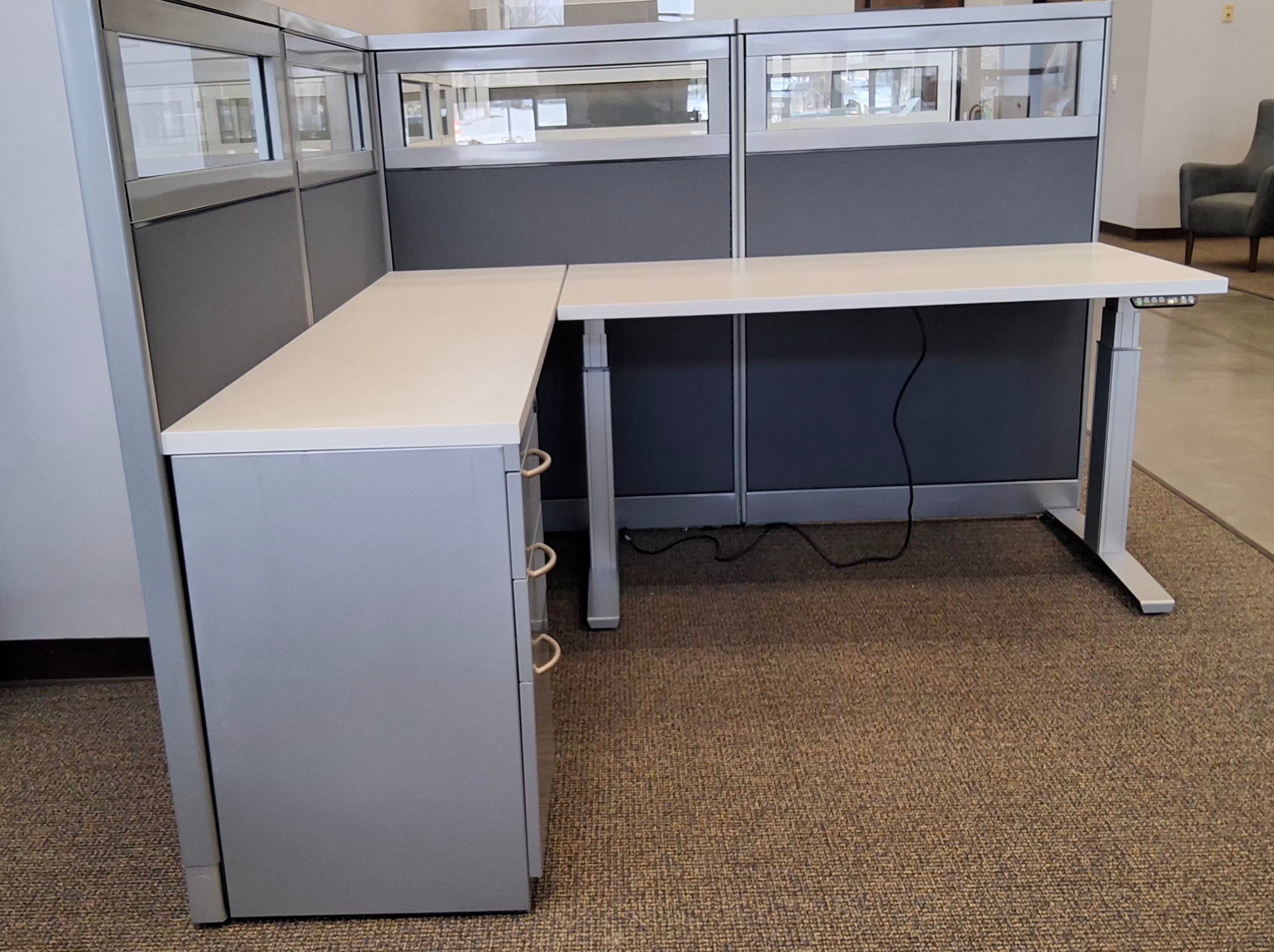 Steelcase Avenir Cubicle