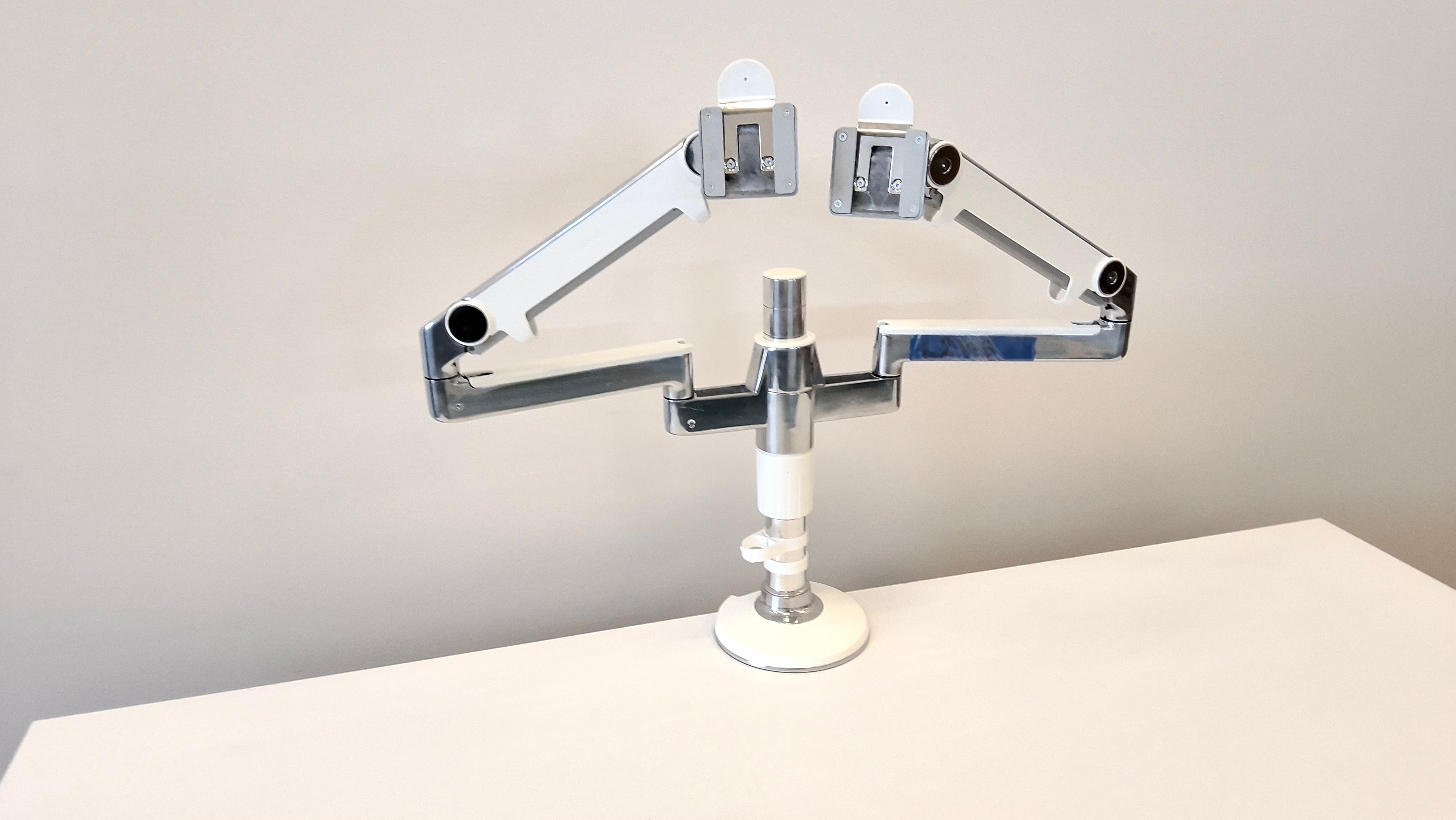 Humanscale Dual Monitor Arm