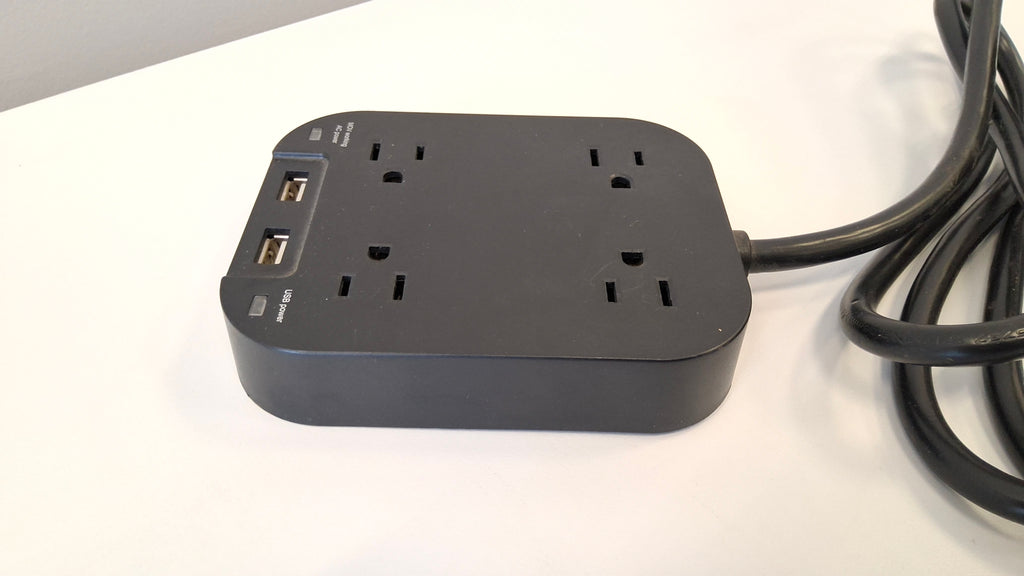Desktop Outlet