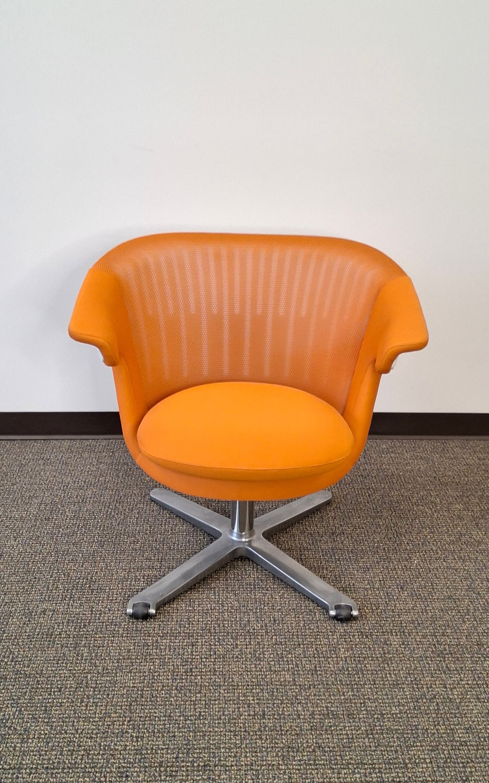 Steelcase i2i Lounge Chair