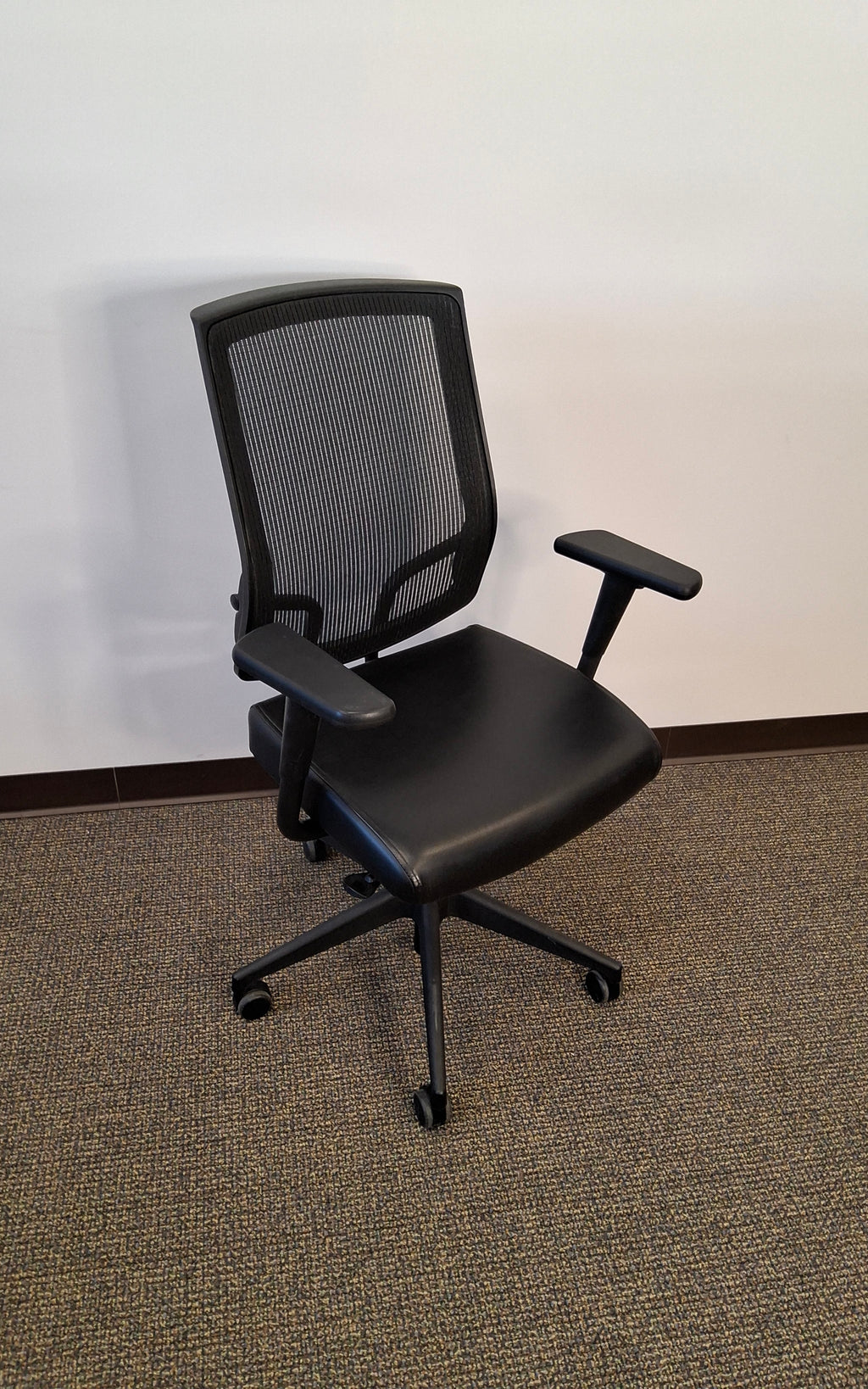 Sit On It Focus Task/Executive Chair
