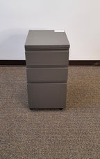 Herman Miller Meridian Pedestal