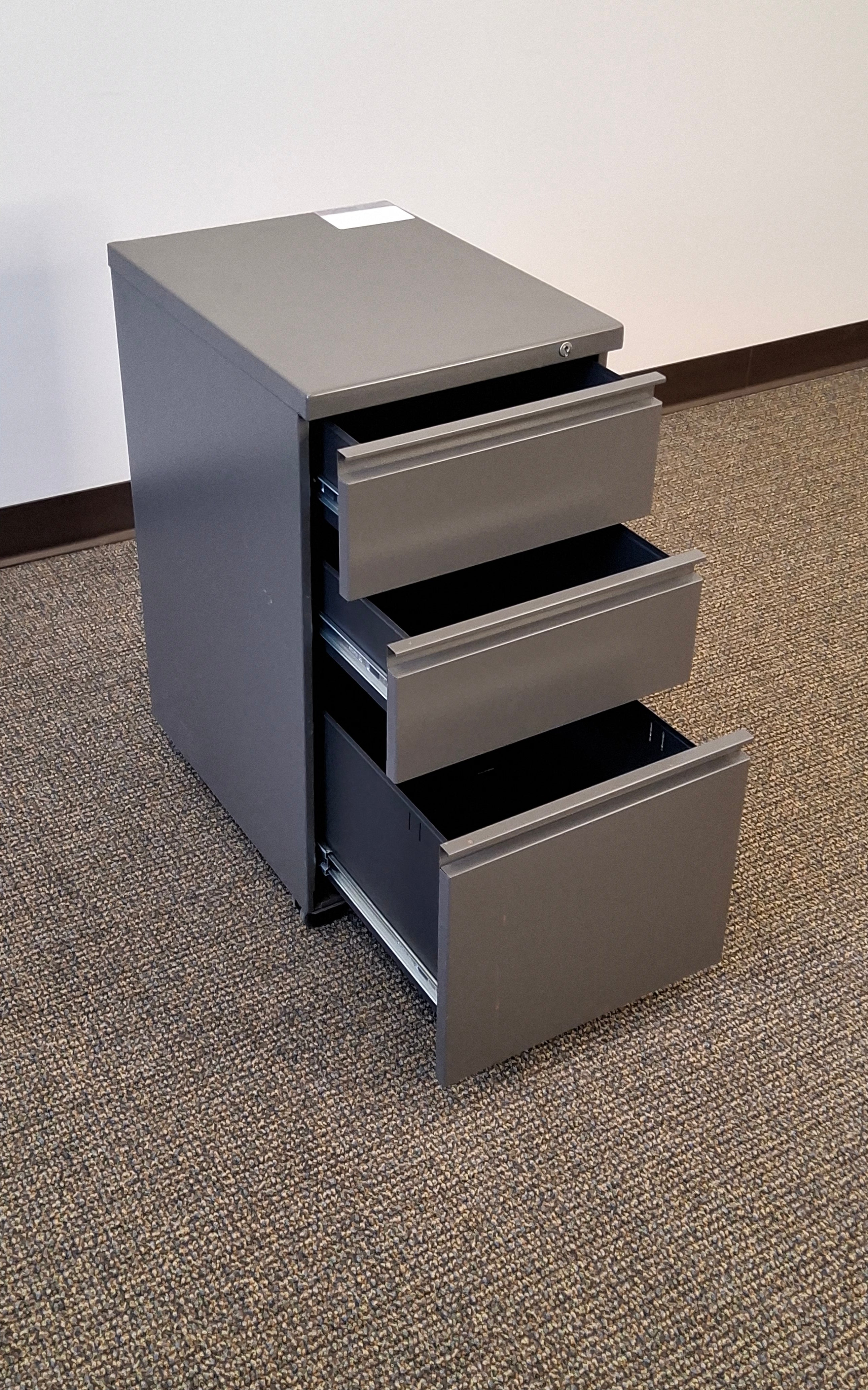 Herman Miller Meridian Pedestal