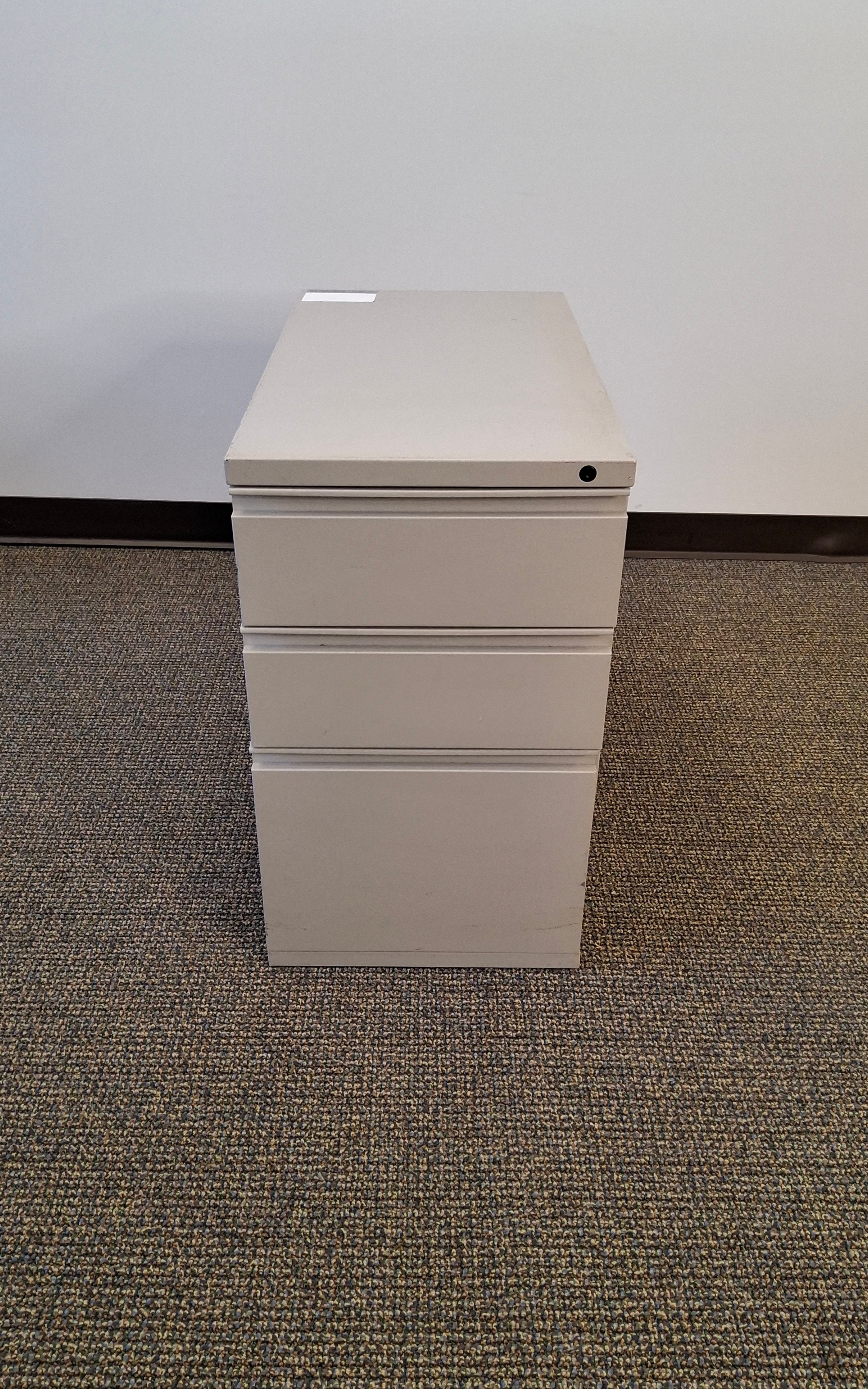 Herman Miller Meridian Pedestal