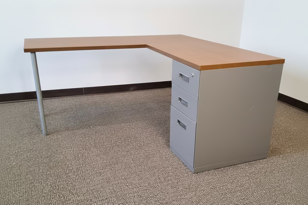L Shaped Desk