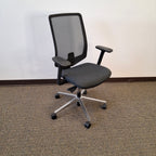 Herman Miller Verus Task/Executive Chair