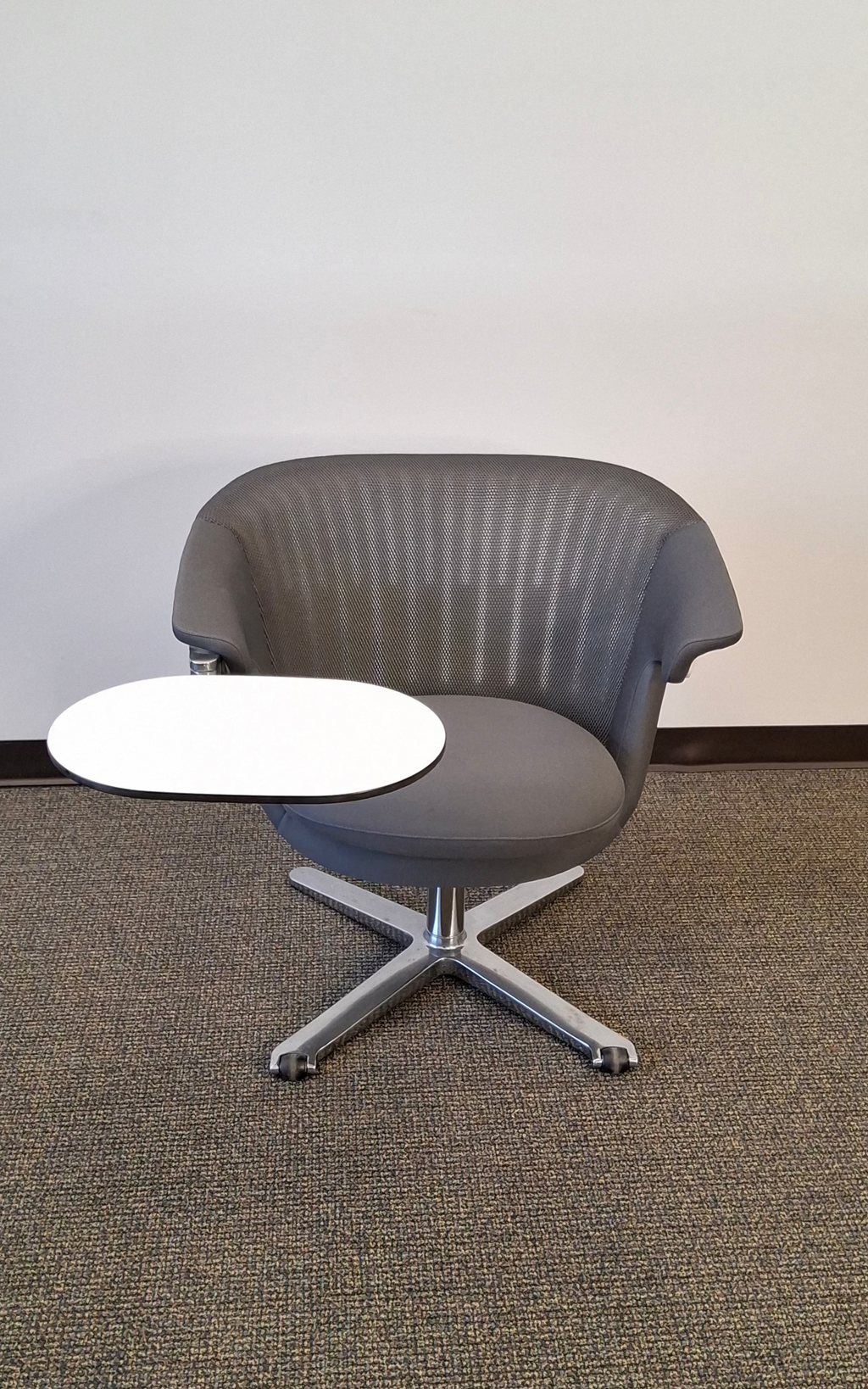 Steelcase i2i Lounge Chair