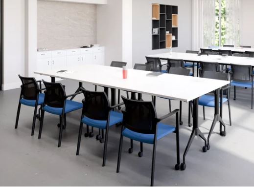 Beniia Doobi Nesting Table