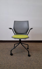Knoll MultiGeneration Guest/Side Chair