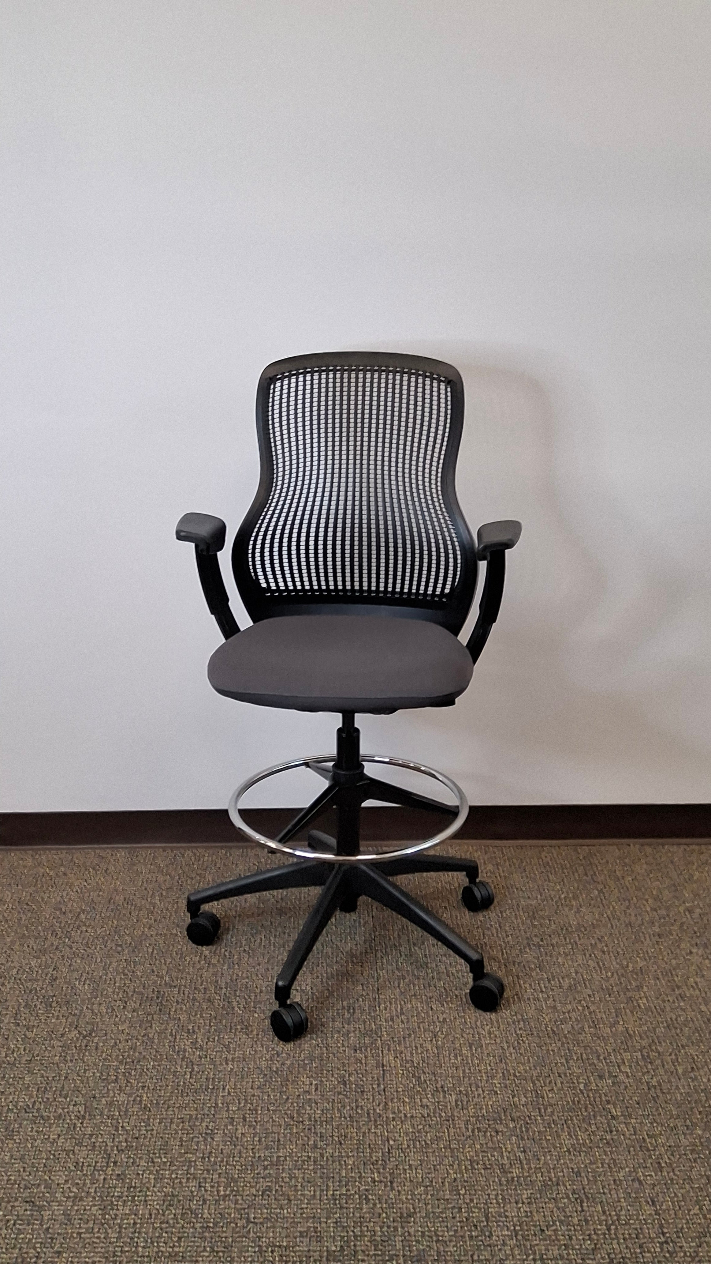 Knoll Regeneration Stool Chair