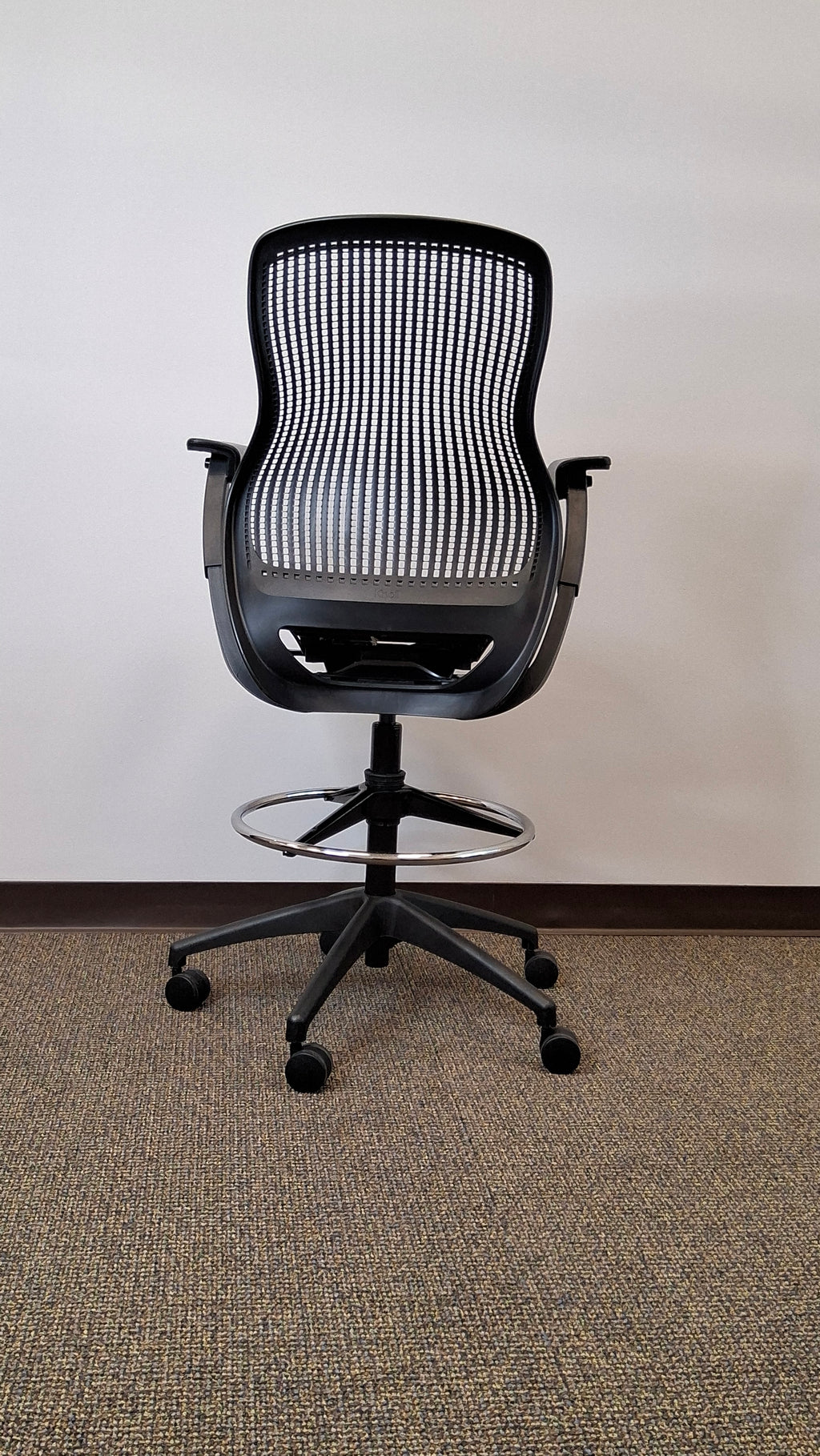 Knoll Regeneration Stool Chair