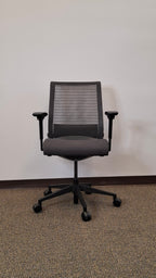 Steelcase Think V2 Task/Executive Chair