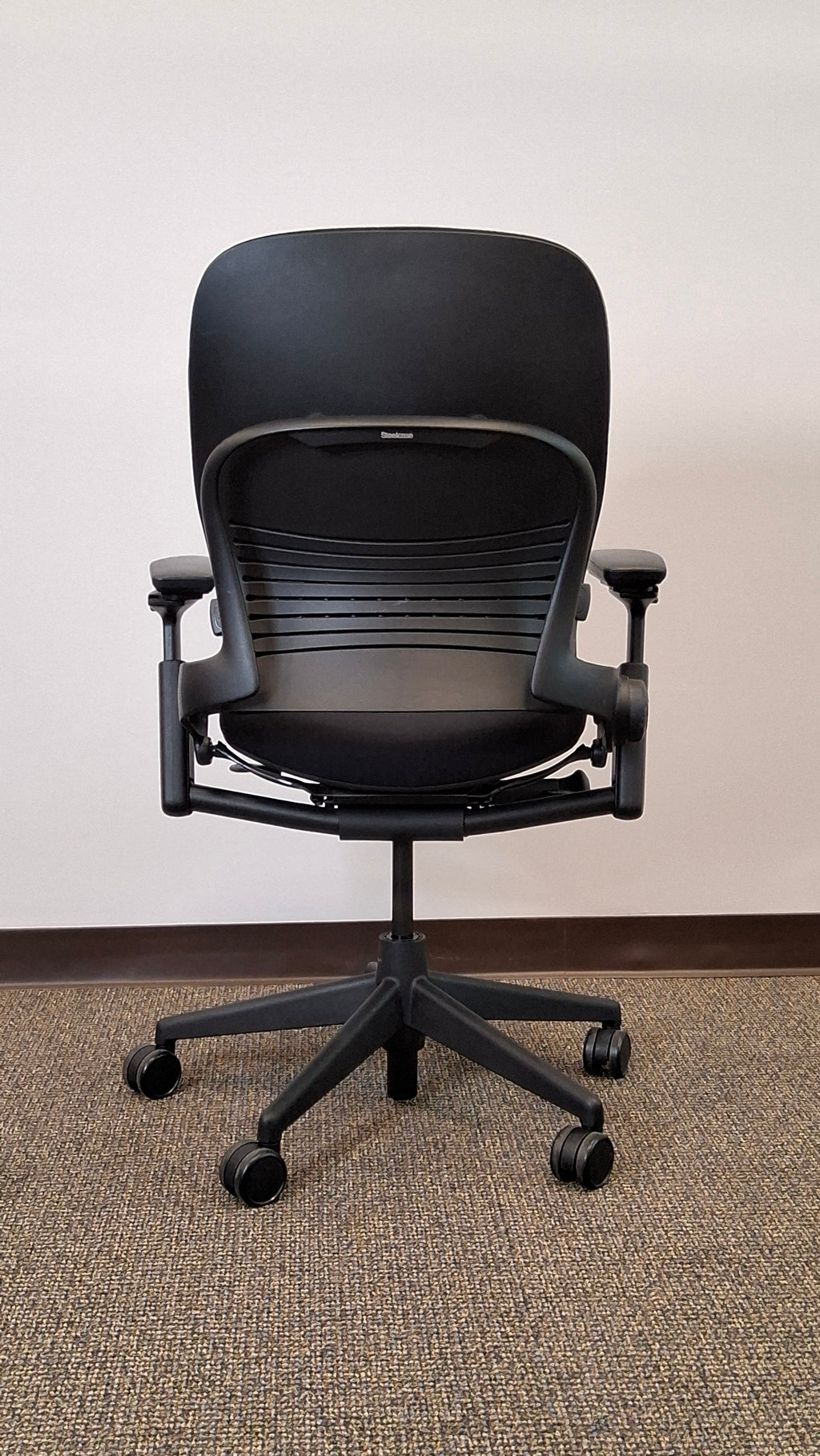 Steelcase Leap V2 Task/Executive Chair